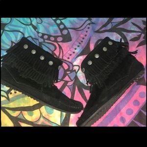 Minnetonka booties